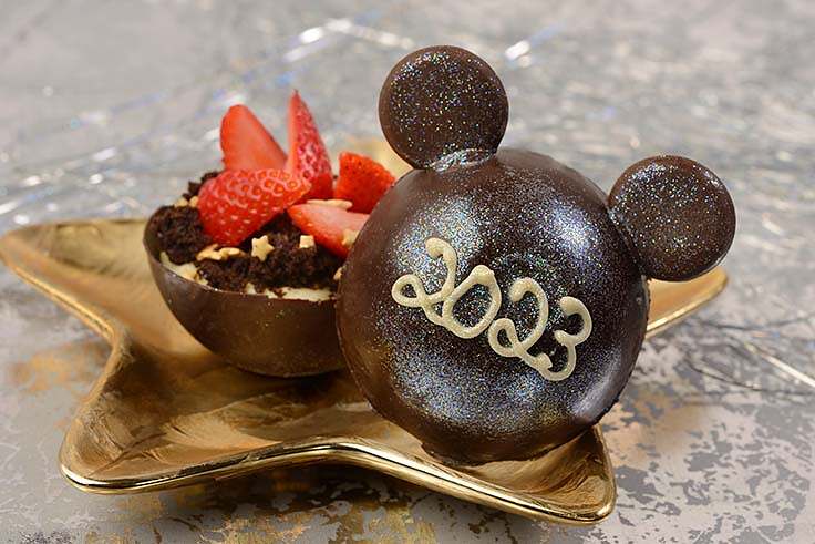 Foodie Guide to New Year’s Eve 2022 at Walt Disney World